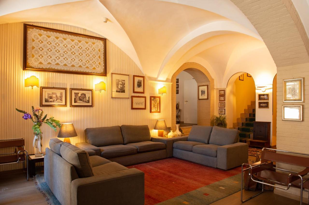 Minerva Hotel